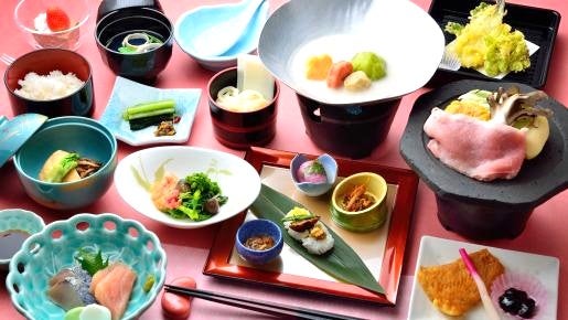 <Web割対象商品>【キングツアーバス旅】乳白色の名湯 万座温泉 源泉の宿万座亭1泊2日〔多摩センター・聖蹟桜ヶ丘・京王八王子発〕3